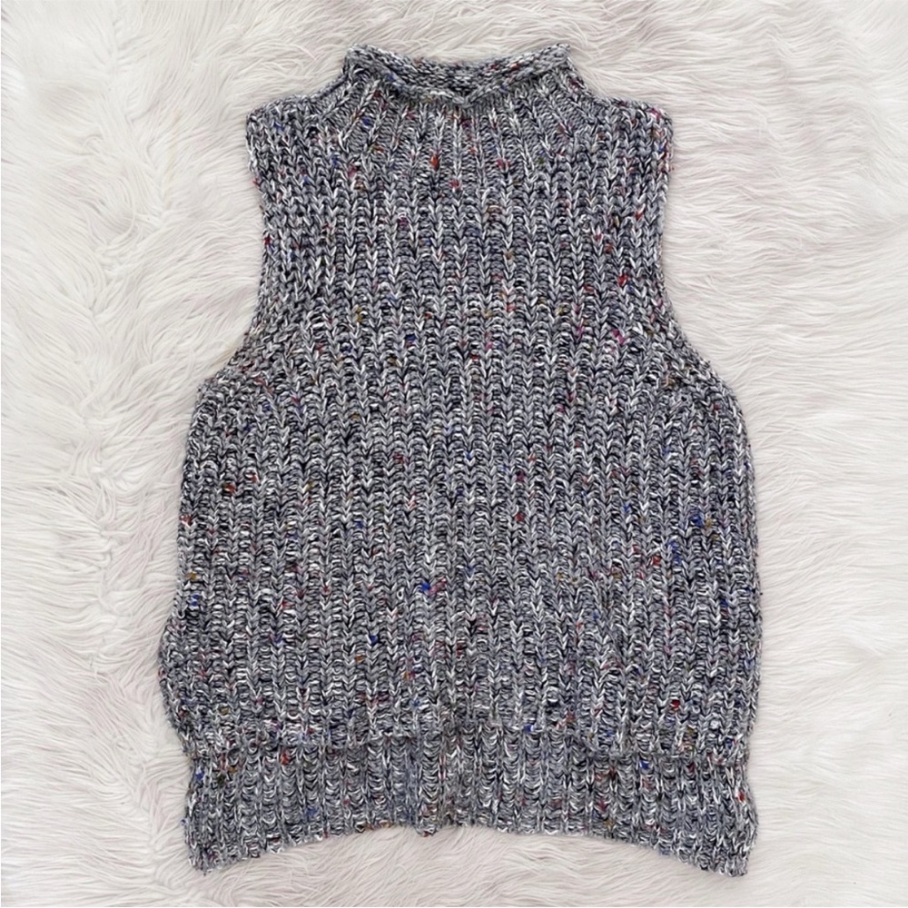 Anthropologie Moth Gray Chunky Knit Speckled Sleeveless Sweater